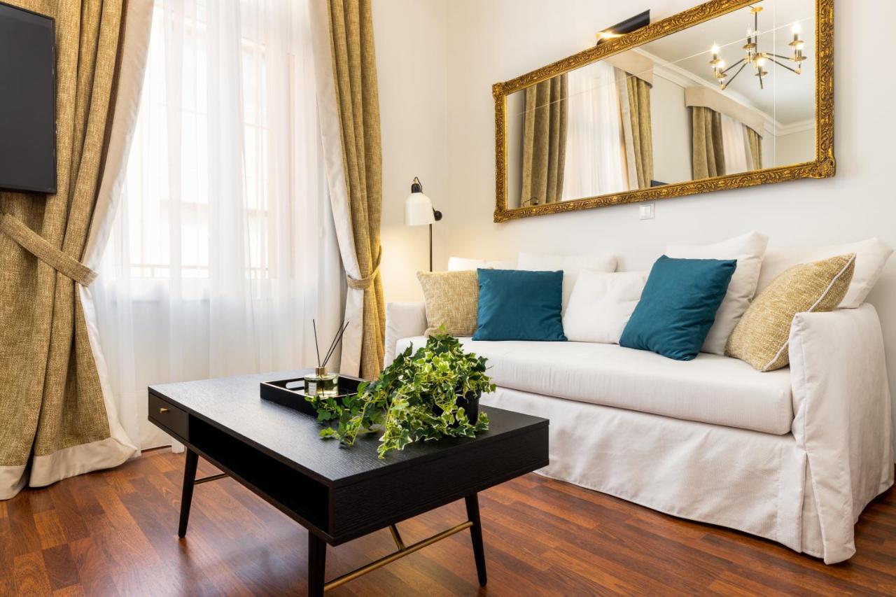 Asty Luxury Apartments Athens Luaran gambar